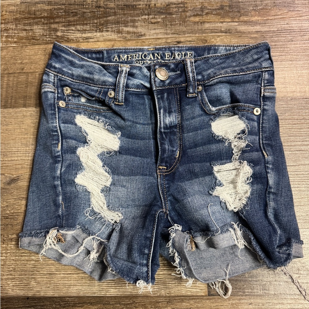American Eagle Distressed Denim Shorts Size 00 Raw Hem Cuffed